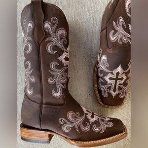 Women's Pink Cross Inlay Cowgirl Boots Cowboy Boots